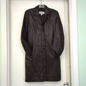 Wilsons Vintage Brown Leather Maxima Midi Trench Coat Timeless Edgy Elegance SzS